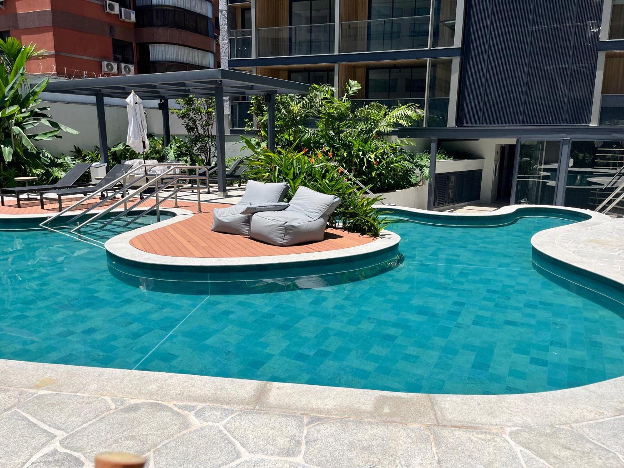 Leblon Com Piscina E Academia Novo *